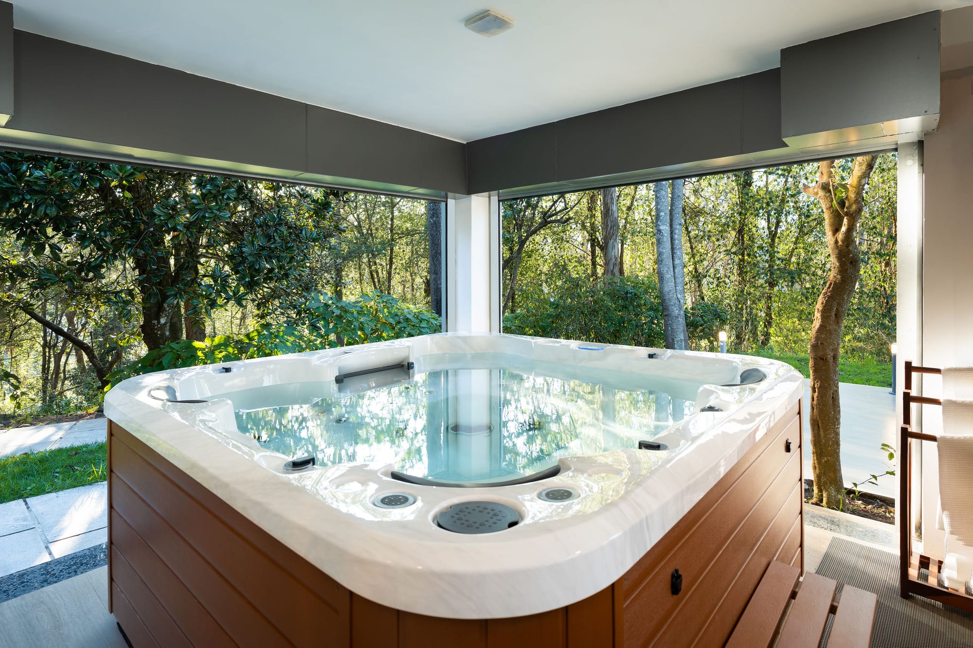 4 Must-Have Luxury Amenities for a Perfect Winter Villa Stay